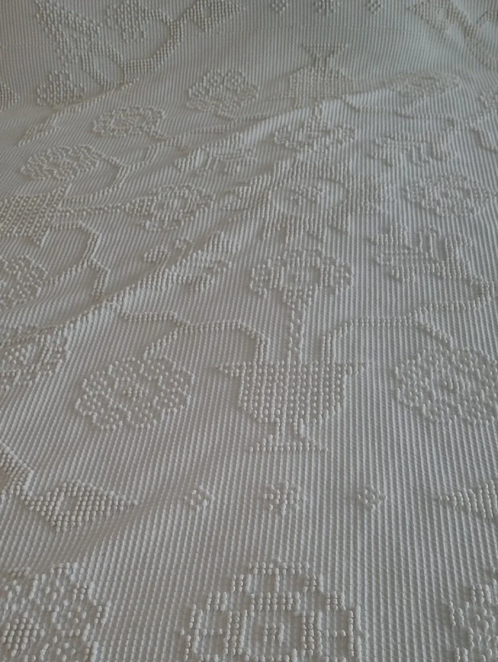 Handcrafted Cream Crochet Coverlet Quilt - Timeless White Bedspread